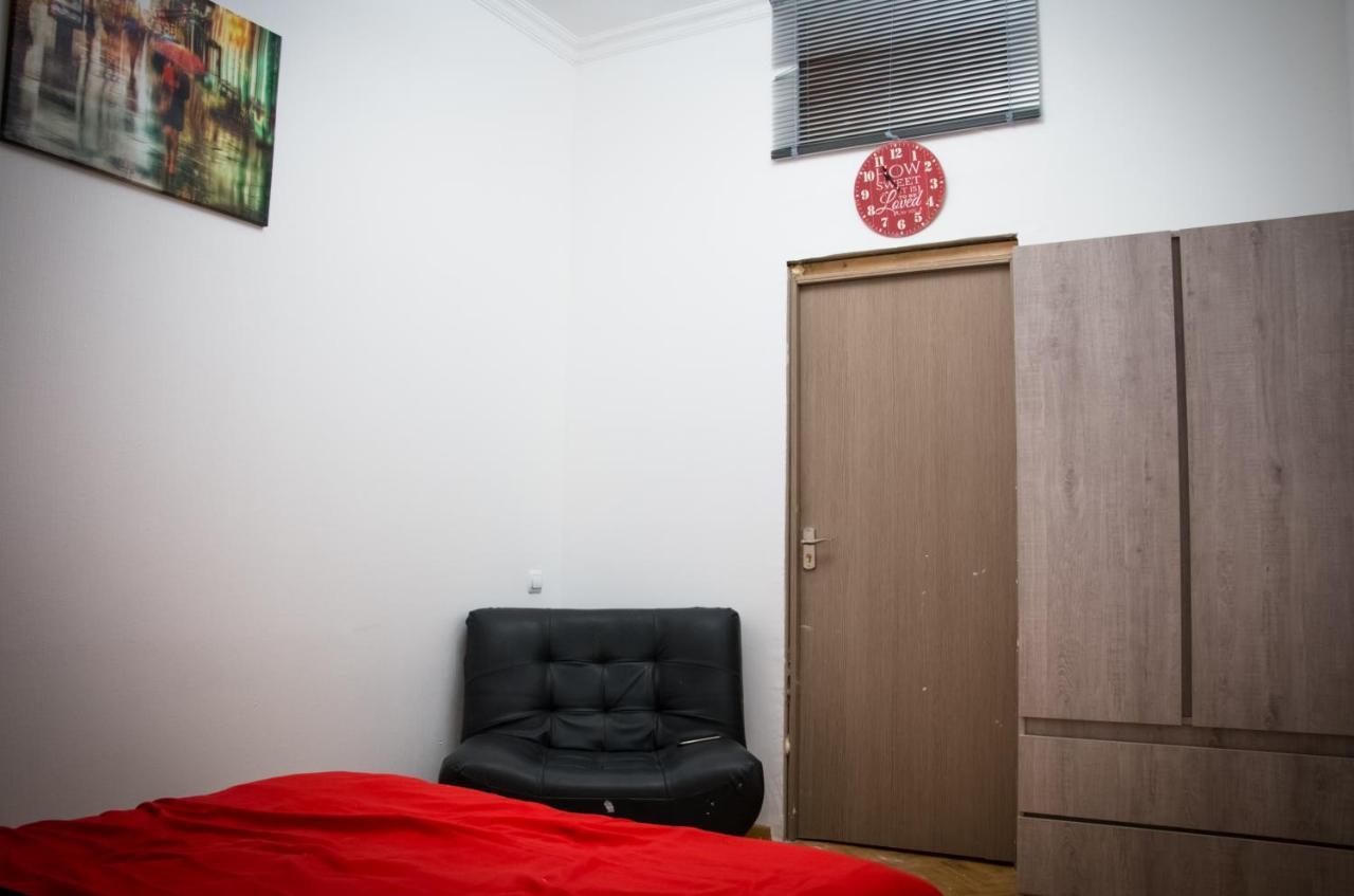 Paradise Hostel Tbilisi Exterior photo